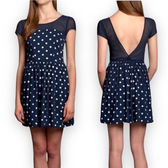 Abercrombie & Fitch Navy White Polka Dot Open Back Fit & Flare Dress Size Medium - Picture 1 of 13